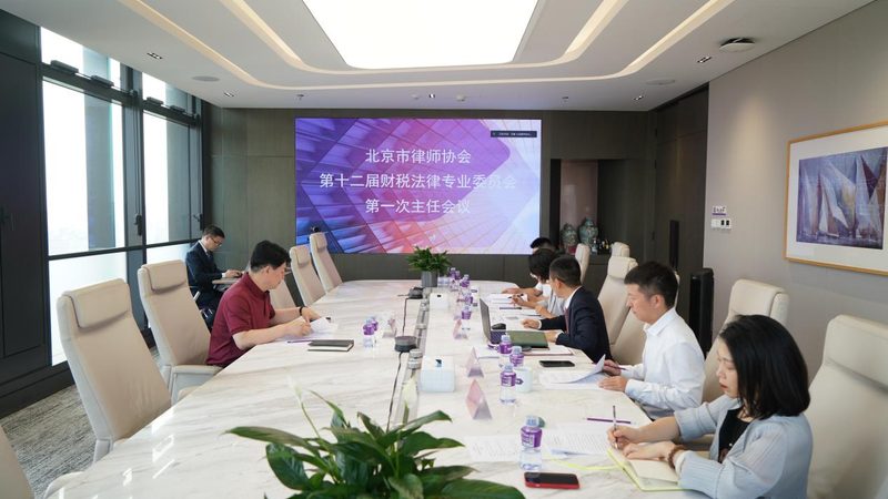 选择代办公司服务，企业主可以享受到以下优势：